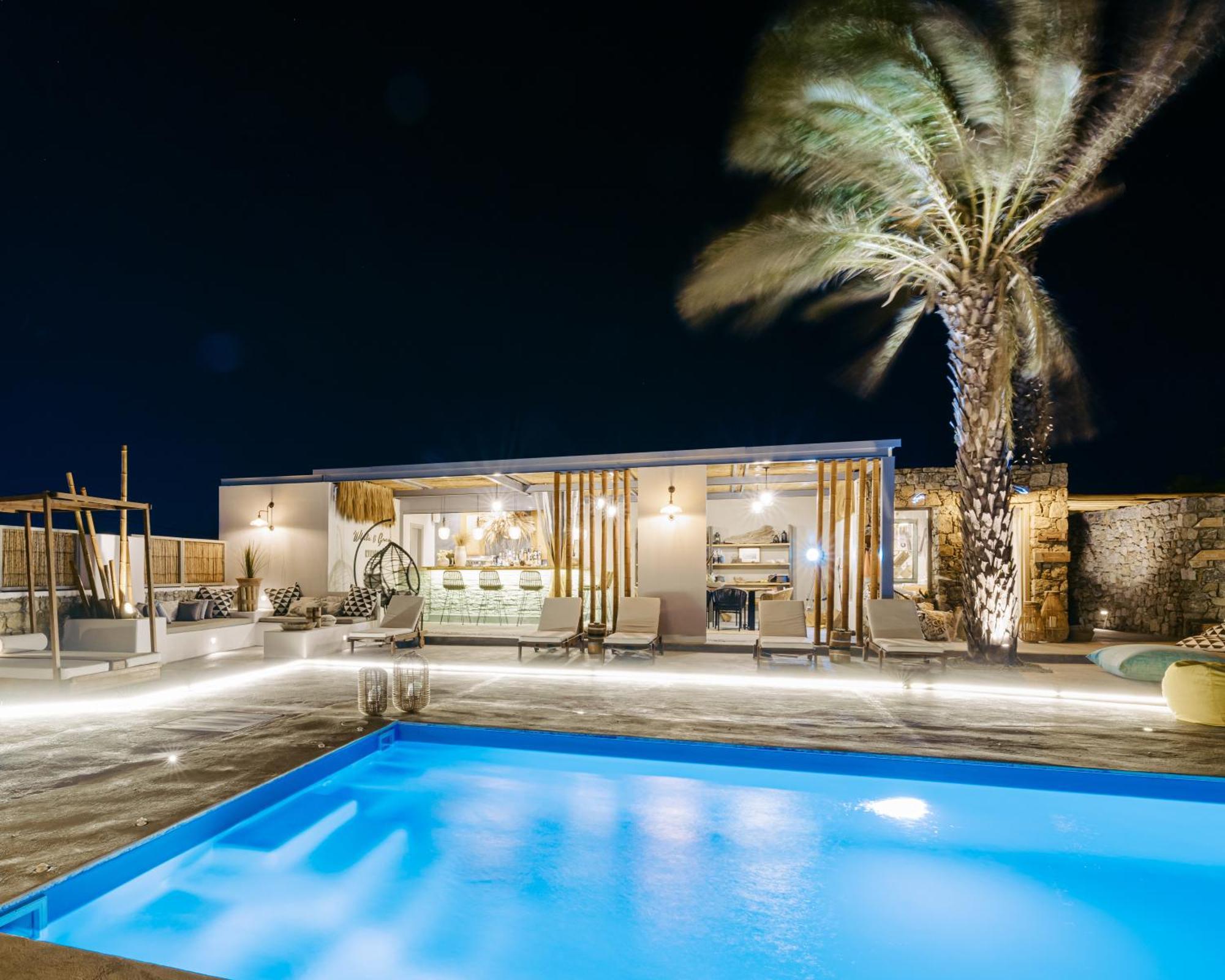 White And Grey Apartment Mykonos Town Exterior photo